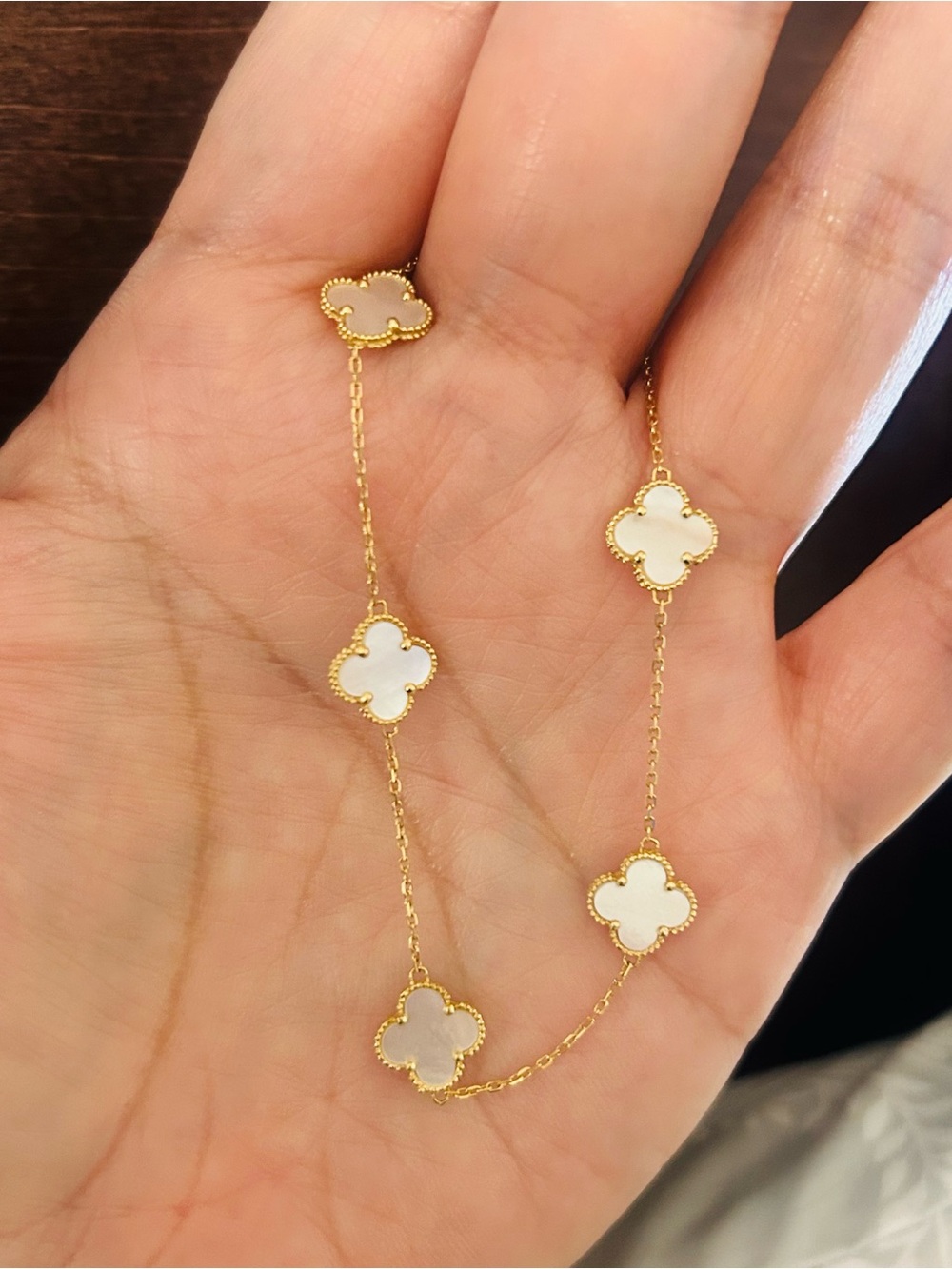 18K Gold Mother of Pearl Clover Bracelet – 7”